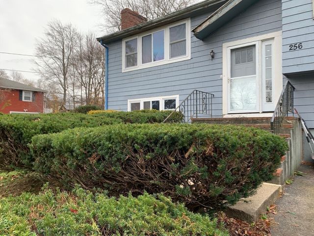 256 Evergreen Ave, Braintree, MA 02184