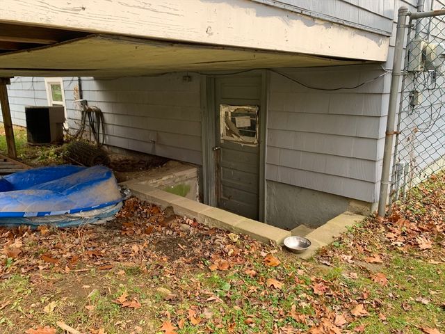 256 Evergreen Ave, Braintree, MA 02184