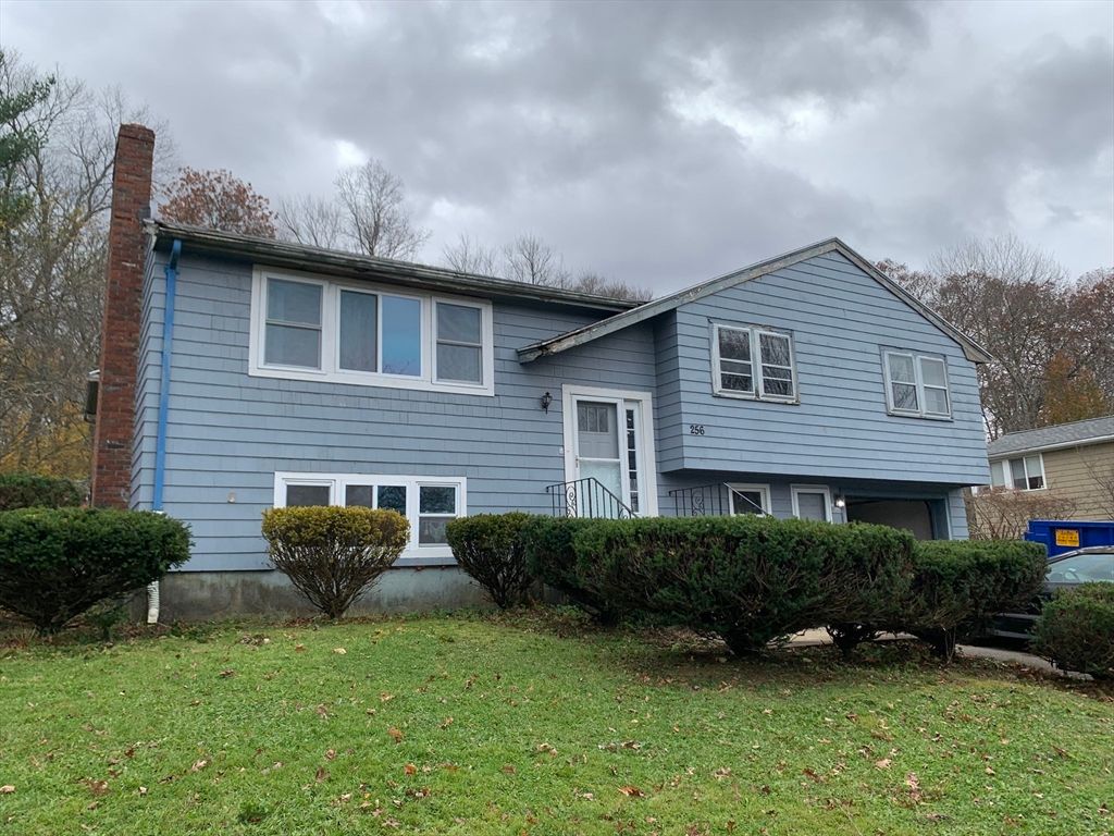 256 Evergreen Ave, Braintree, MA 02184