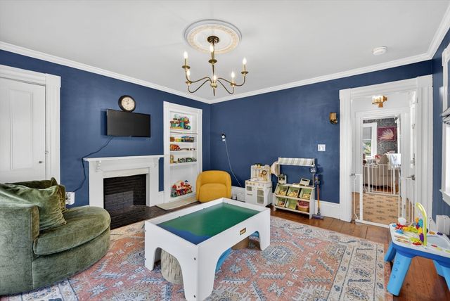269 Green St, Stoneham, MA 02180