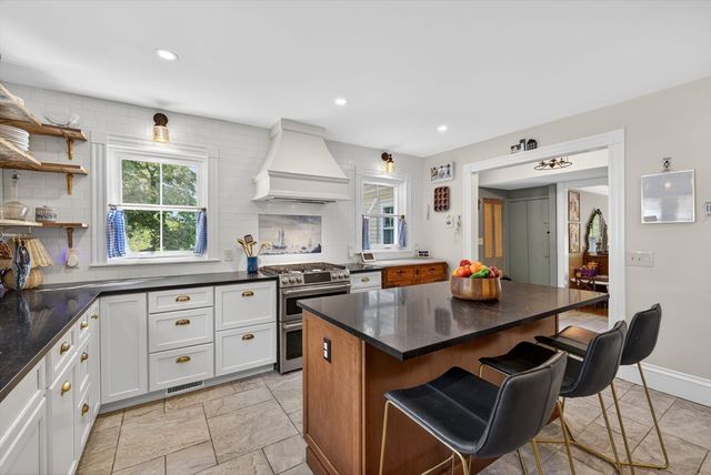 269 Green St, Stoneham, MA 02180
