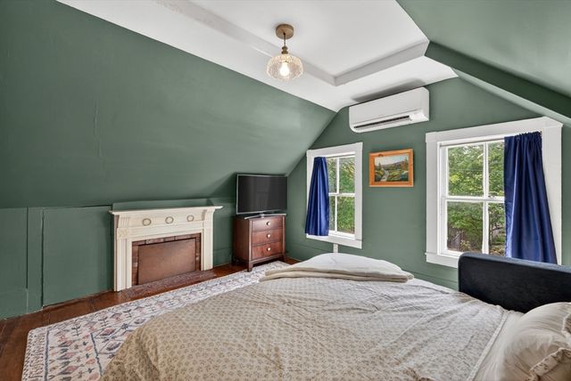 269 Green St, Stoneham, MA 02180