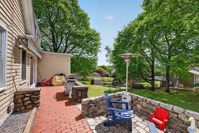 269 Green St, Stoneham, MA 02180