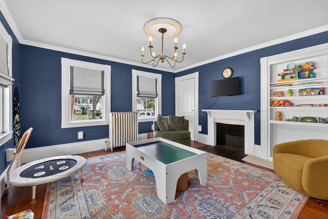 269 Green St, Stoneham, MA 02180