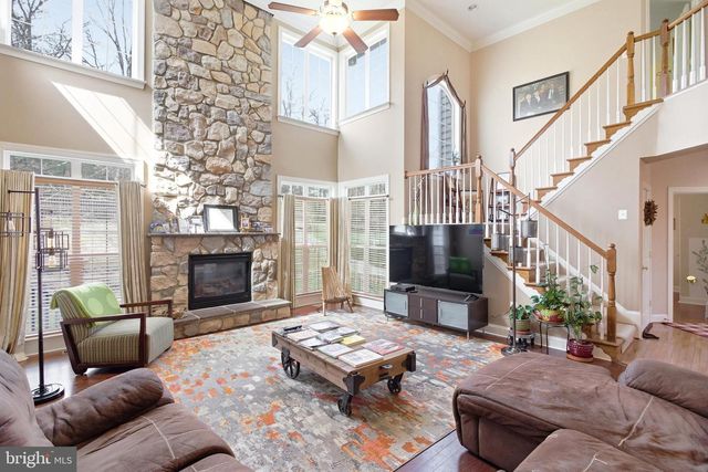 22471 PINE RIDGE CT, Ashburn, VA 20148