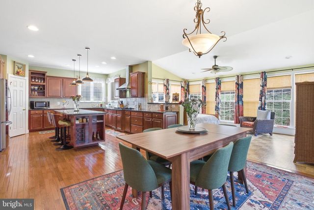 22471 PINE RIDGE CT, Ashburn, VA 20148