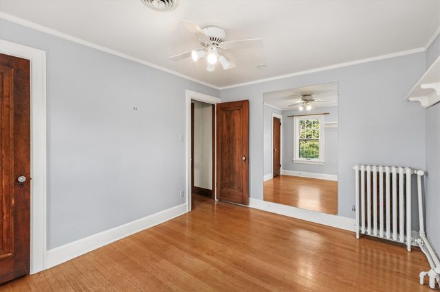 744 52nd Street, Des Moines, IA 50312