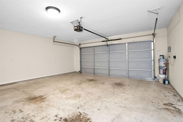 119 Golfview Drive, Conroe, TX 77356