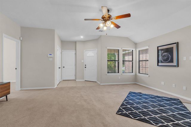 119 Golfview Drive, Conroe, TX 77356