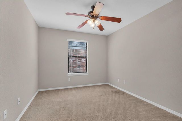 119 Golfview Drive, Conroe, TX 77356