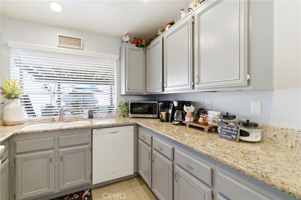 Image 14 of property listing at 12064 Flintlock trail, Moreno Valley, CA 92557