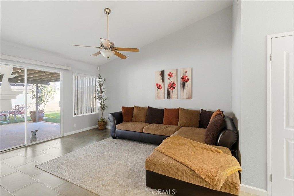 Image 17 of property listing at 12064 Flintlock trail, Moreno Valley, CA 92557