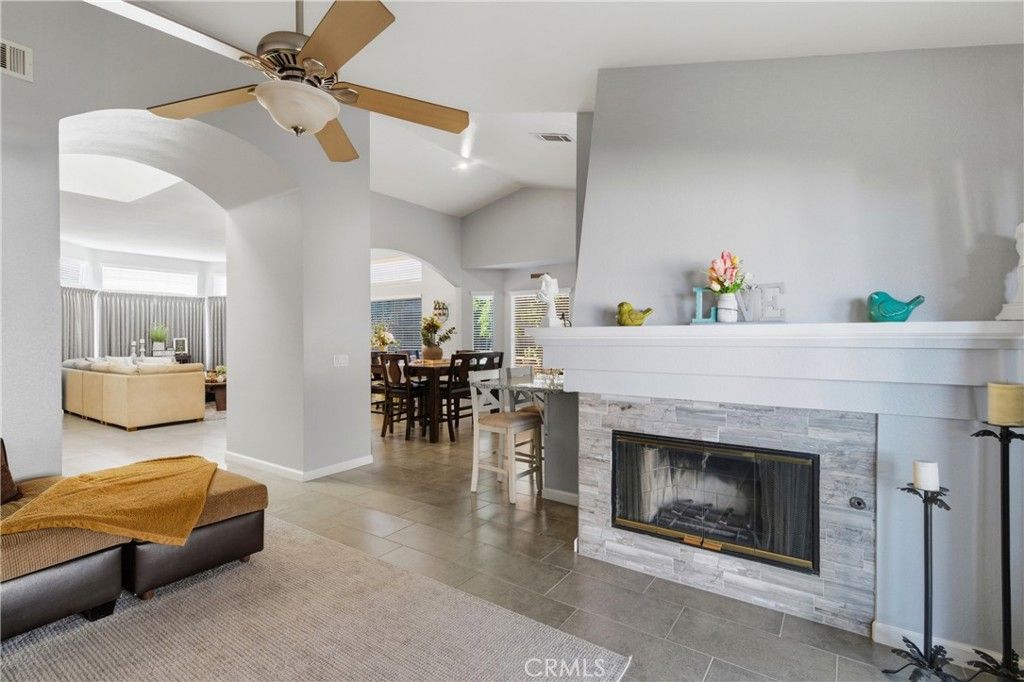 Image 18 of property listing at 12064 Flintlock trail, Moreno Valley, CA 92557