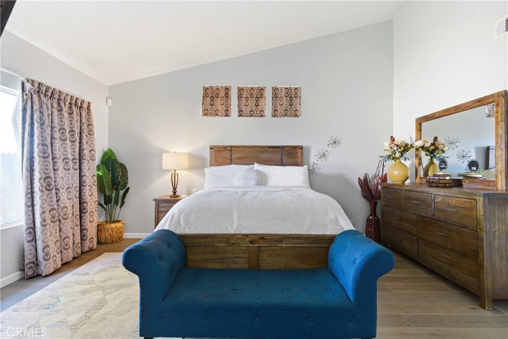 Image 25 of property listing at 12064 Flintlock trail, Moreno Valley, CA 92557