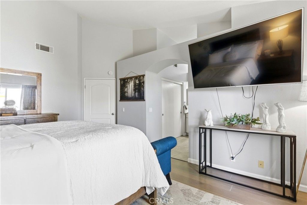 Image 26 of property listing at 12064 Flintlock trail, Moreno Valley, CA 92557