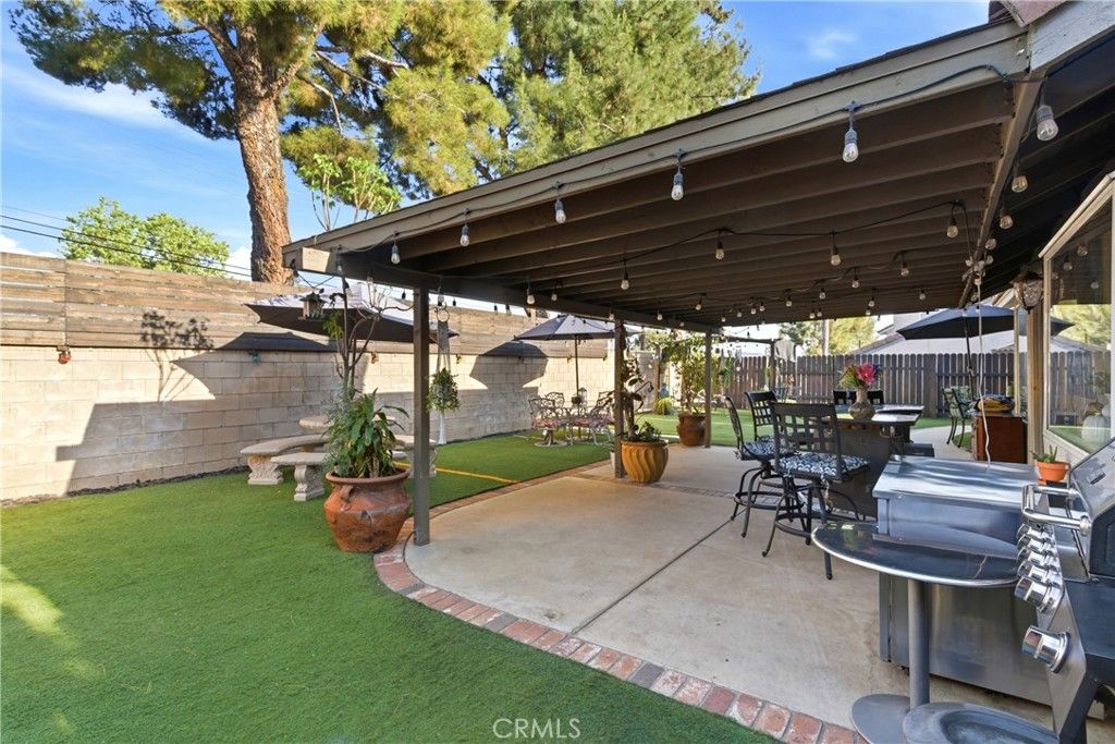 Image 36 of property listing at 12064 Flintlock trail, Moreno Valley, CA 92557