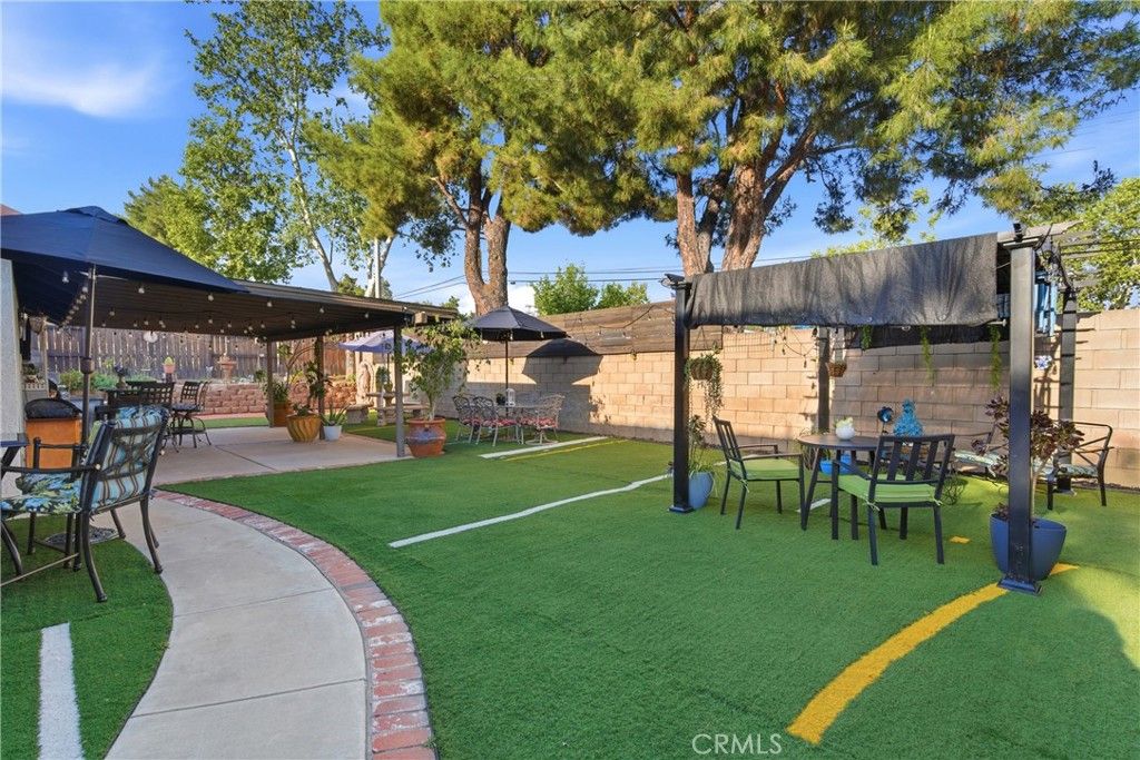 Image 39 of property listing at 12064 Flintlock trail, Moreno Valley, CA 92557