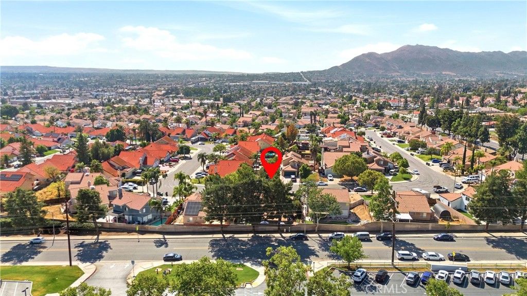 Image 48 of property listing at 12064 Flintlock trail, Moreno Valley, CA 92557