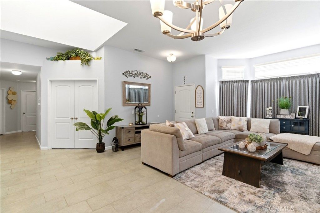 Image 9 of property listing at 12064 Flintlock trail, Moreno Valley, CA 92557