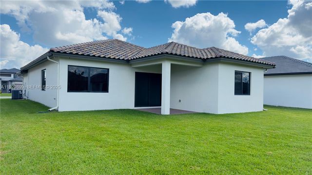 5097 PENELLA AVE, Ave Maria, FL 34142