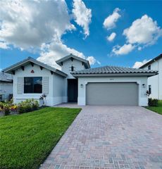 5097 PENELLA AVE, Ave Maria, FL 34142