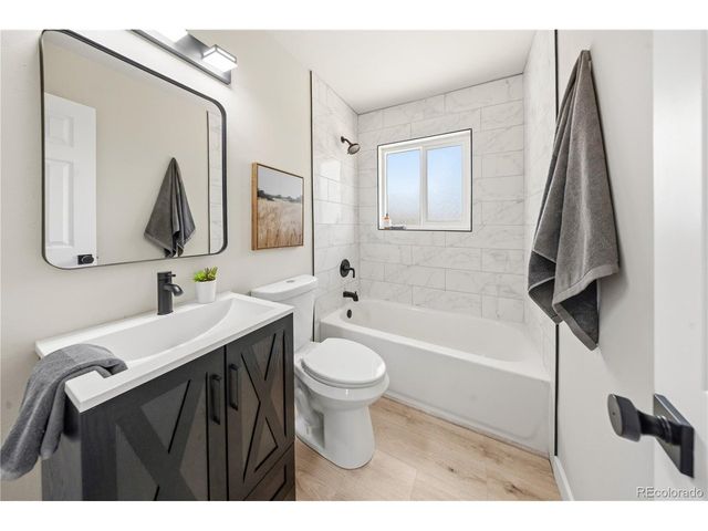 715 Miller Ct, Lakewood, CO 80215