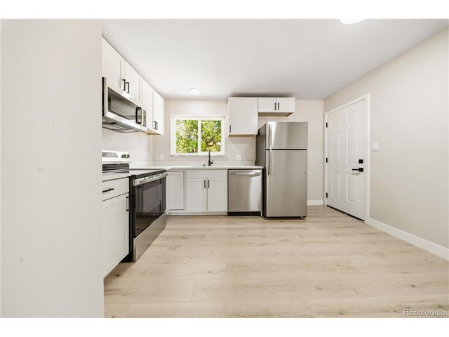 715 Miller Ct, Lakewood, CO 80215