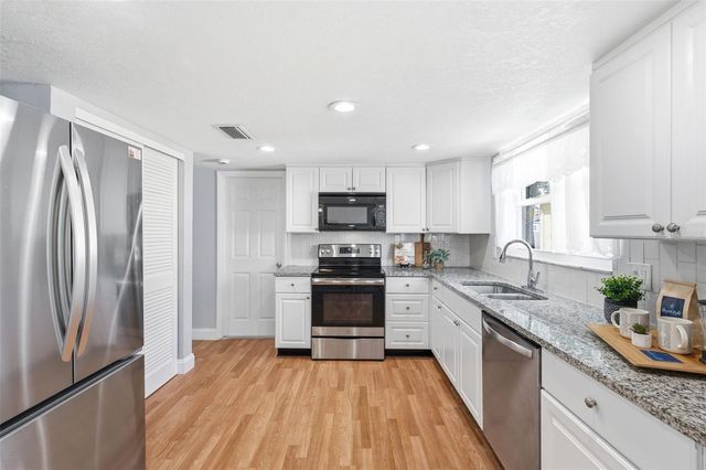 8233 REDFIELD DRIVE, Port Richey, FL 34668