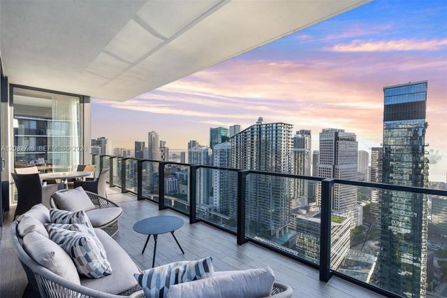 88 SW 7th Street 3801, Miami, FL 33130