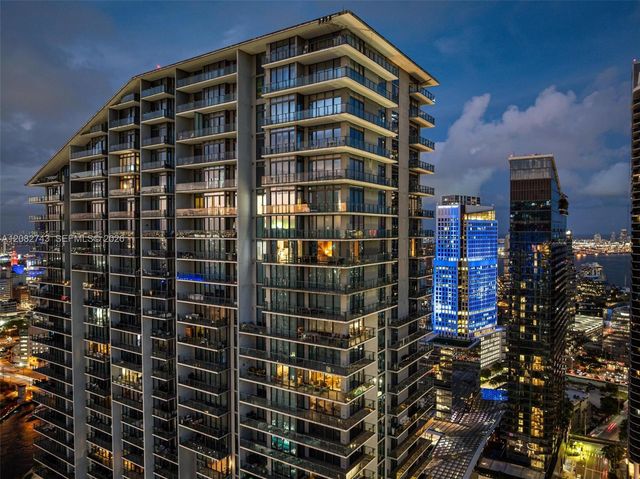 88 SW 7th Street 3801, Miami, FL 33130