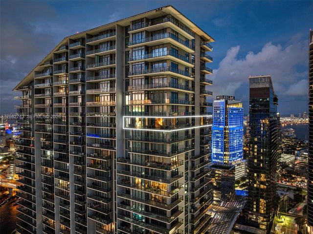 88 SW 7th Street 3801, Miami, FL 33130