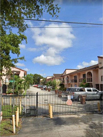 5261 W 25th Ct 904, Hialeah, FL 33016