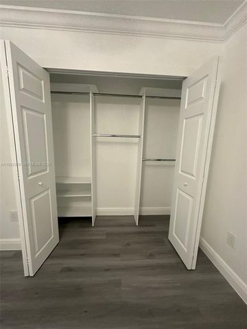 5261 W 25th Ct 904, Hialeah, FL 33016