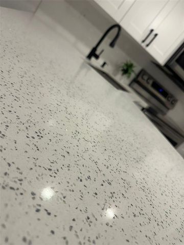 5261 W 25th Ct 904, Hialeah, FL 33016