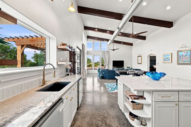 2430 N Cardinal Road, Reno, TX 76020