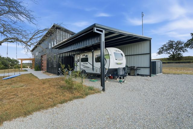 2430 N Cardinal Road, Reno, TX 76020