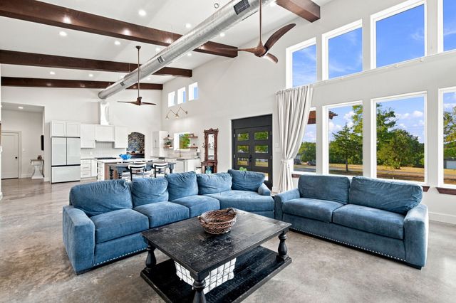 2430 N Cardinal Road, Reno, TX 76020