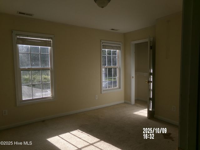 624 Walnut Drive, Jacksonville, NC 28540