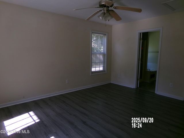 624 Walnut Drive, Jacksonville, NC 28540