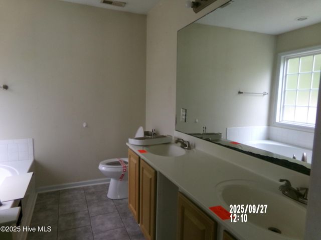 624 Walnut Drive, Jacksonville, NC 28540