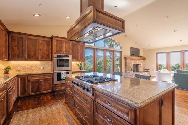 67 Tucker Road, Royal Oaks, CA 95076