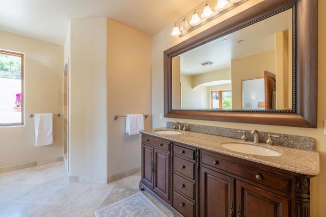 67 Tucker Road, Royal Oaks, CA 95076