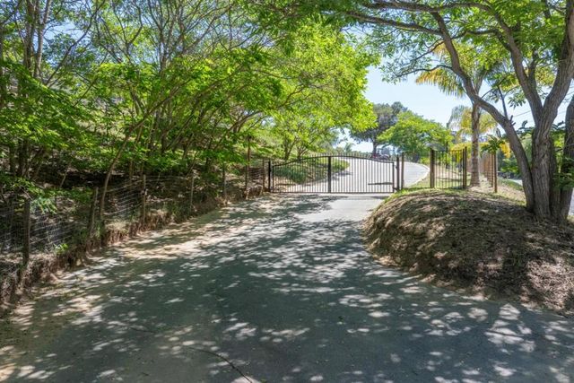 67 Tucker Road, Royal Oaks, CA 95076