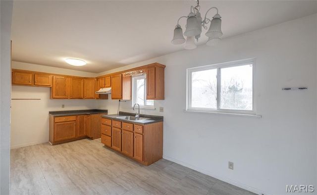 450 Hillcrest Drive, Bourbon, MO 65441