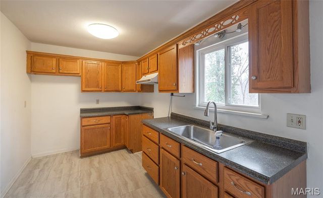 450 Hillcrest Drive, Bourbon, MO 65441