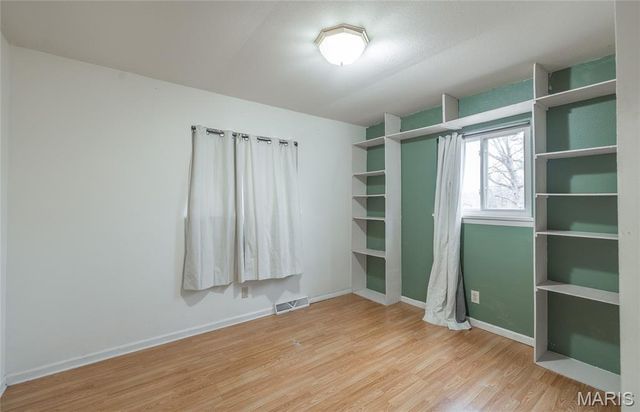 450 Hillcrest Drive, Bourbon, MO 65441