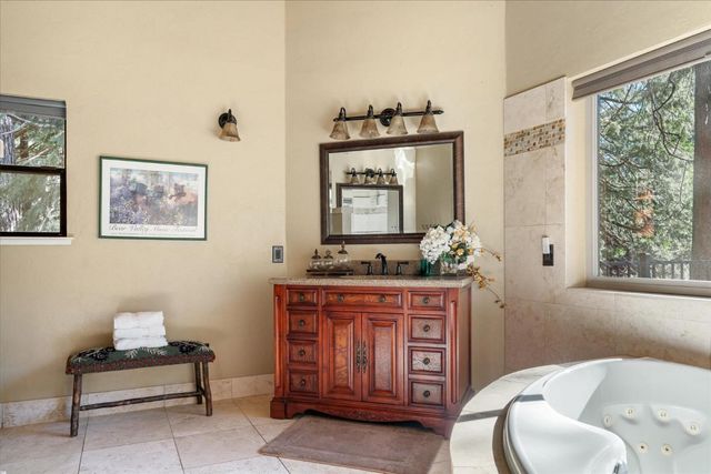 2434 Dardanelle Vis, Arnold, CA 95223