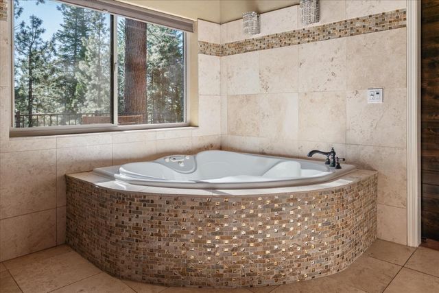 2434 Dardanelle Vis, Arnold, CA 95223