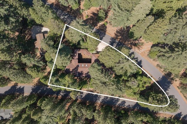 2434 Dardanelle Vis, Arnold, CA 95223
