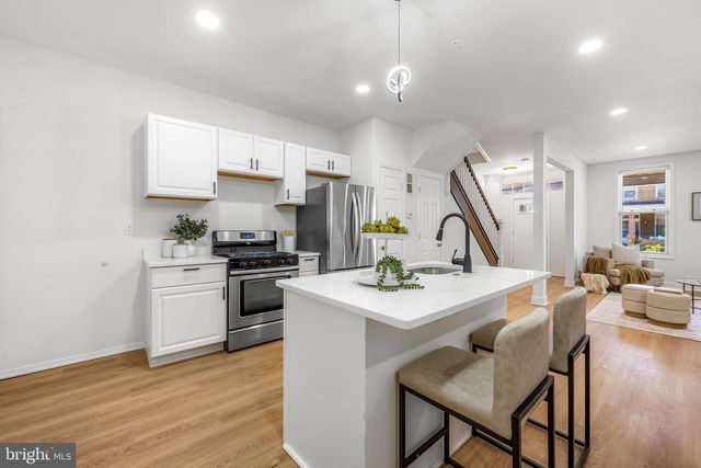 3120 LAWNVIEW AVE, Baltimore, MD 21213